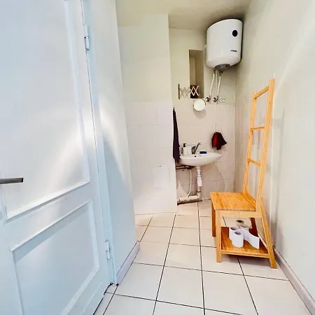 Dome Square Apartment *